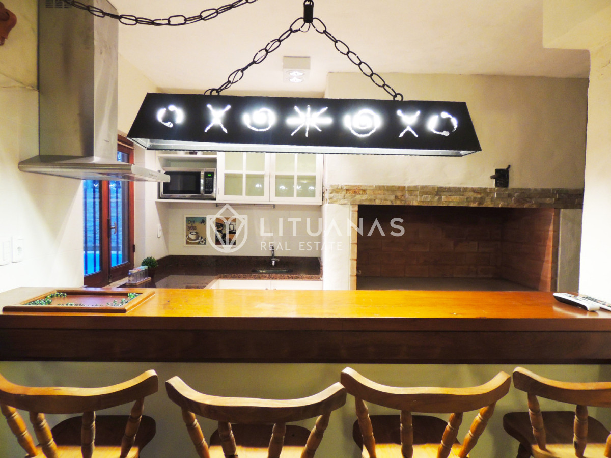 Casa ID.95 - Hermosa casa 4 dromitorios Playa Mansa