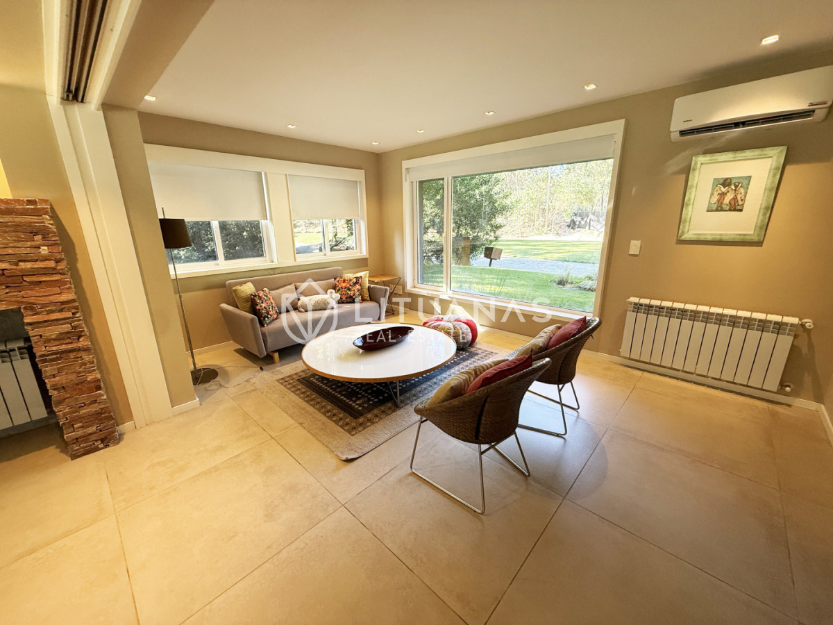 Casa ID.127 - Espectacular Casa 3 Dorm. en Design Village