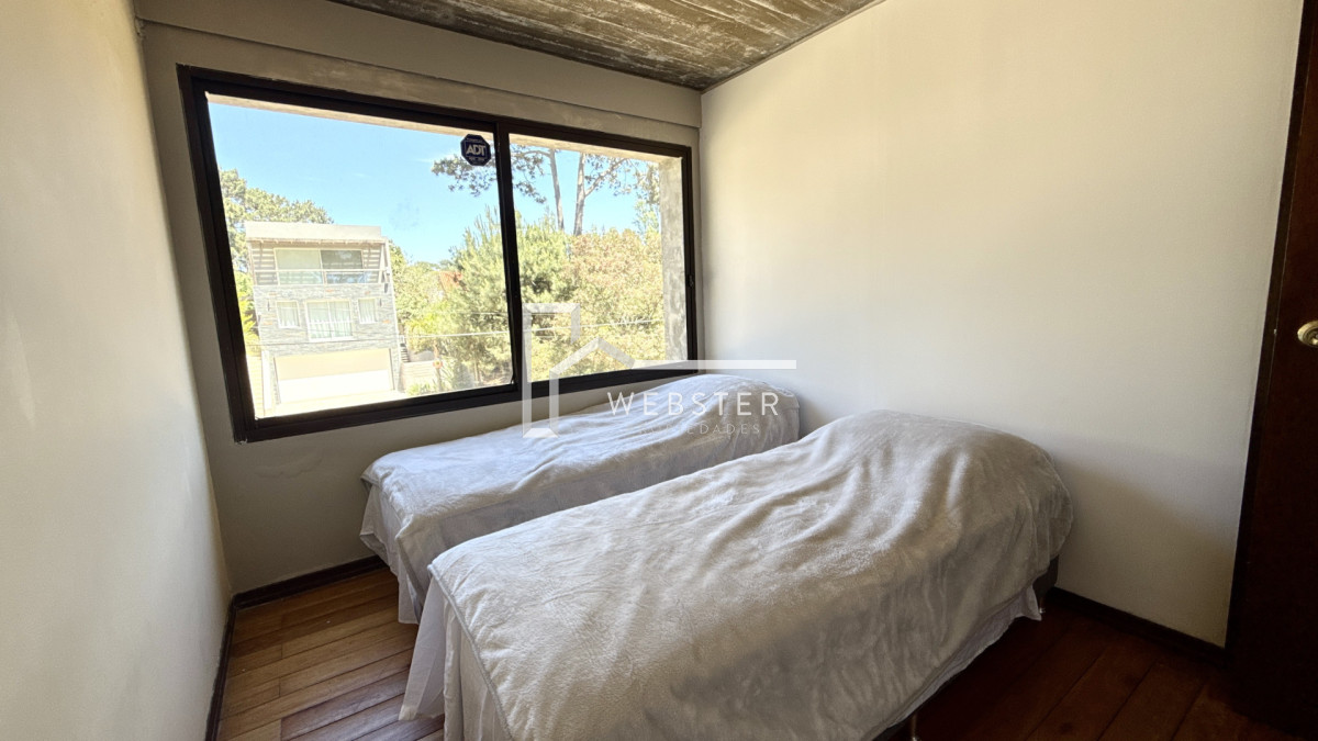 Casa ID.2553 - Alquiler de Verano - Montoya, La Barra - 3 Dorm + Depencia y Piscina