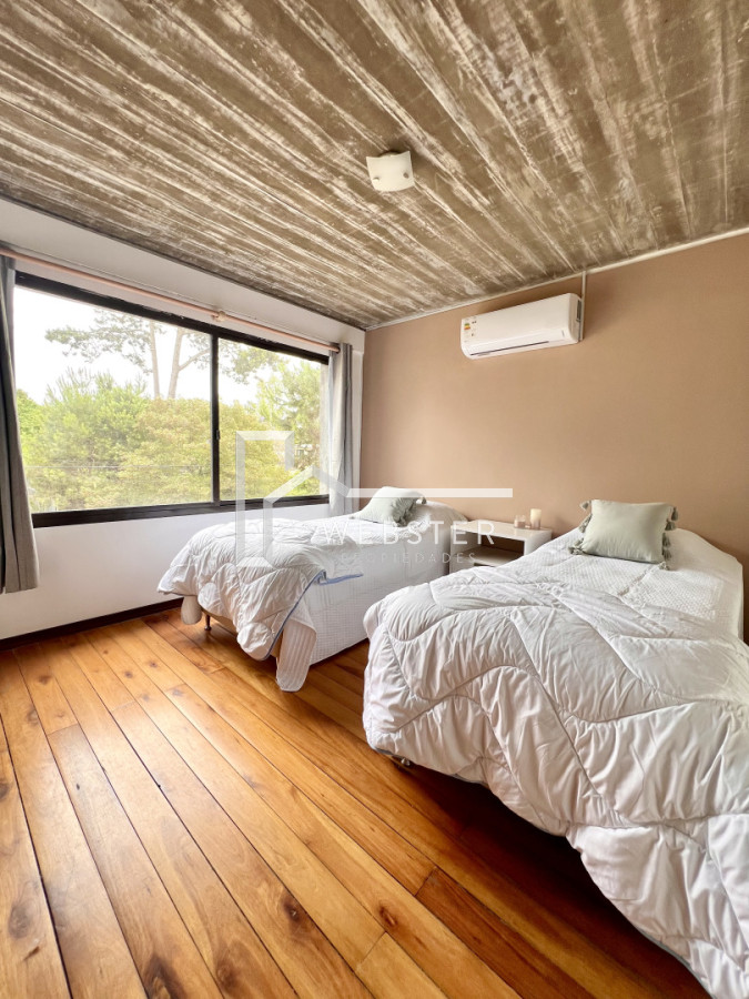 Casa ID.2553 - Alquiler de Verano - Montoya, La Barra - 3 Dorm + Depencia y Piscina