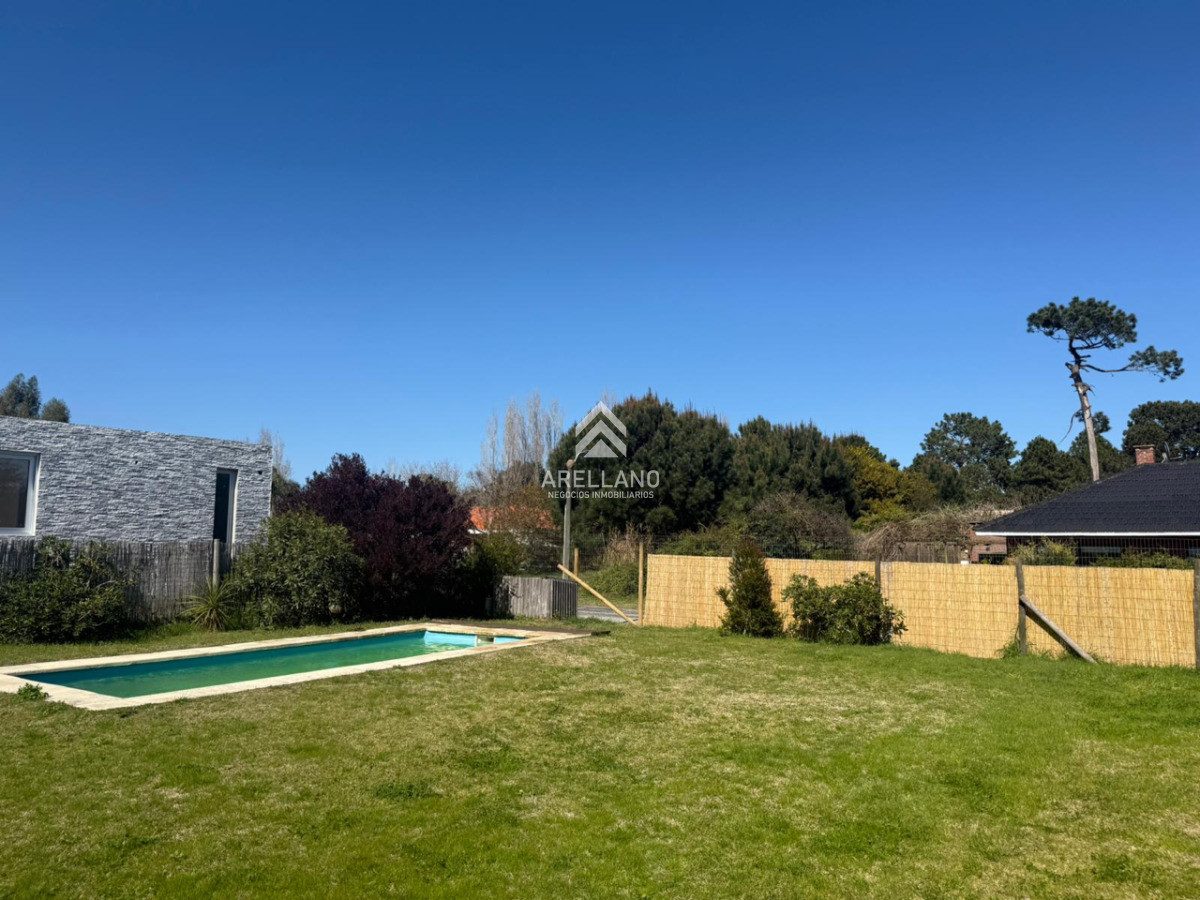 Casa ID.5927 - Casa 3 dorm en Barrio Cerrado La Residence Punta del Este