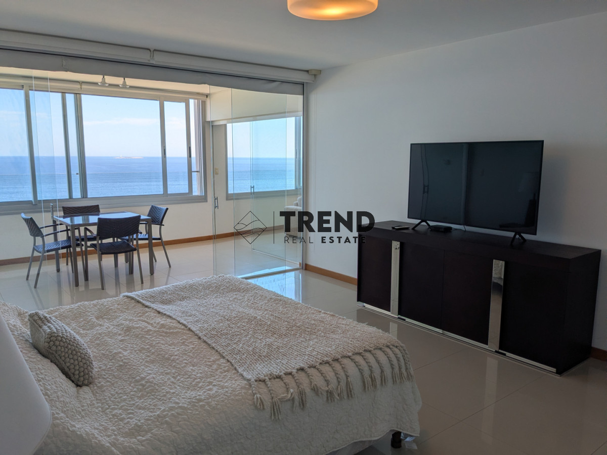 Apartamento ID.54 - Departamento de 3 dorm Frente al Mar Playa Brava, Parada 9