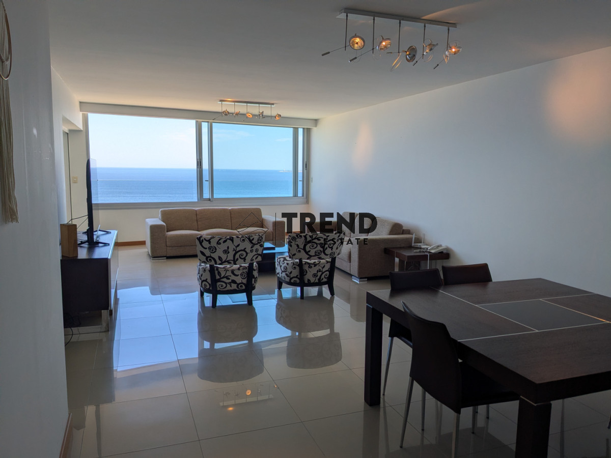 Apartamento ID.54 - Departamento de 3 dorm Frente al Mar Playa Brava, Parada 9
