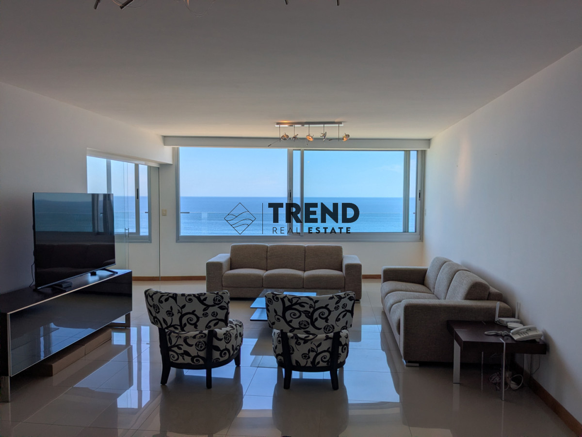 Apartamento ID.54 - Departamento de 3 dorm Frente al Mar Playa Brava, Parada 9
