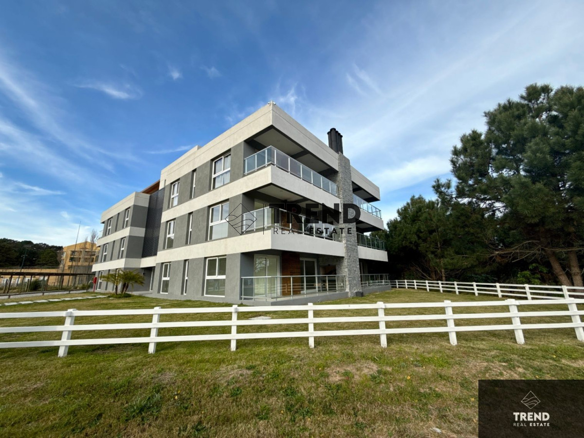 Apartamento ID.14 - Apartamento en venta c/ cochera en La Barra