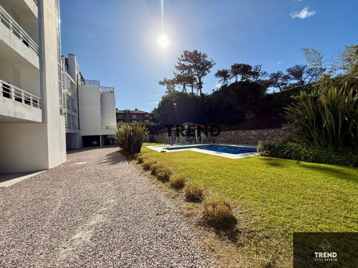 Apartamento ID.9 - Apartamento en venta c/ cochera en Rincón del Indio