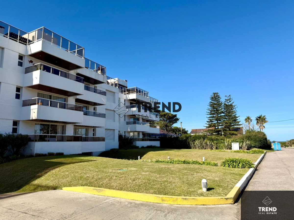 Apartamento ID.9 - Apartamento en venta c/ cochera en Rincón del Indio