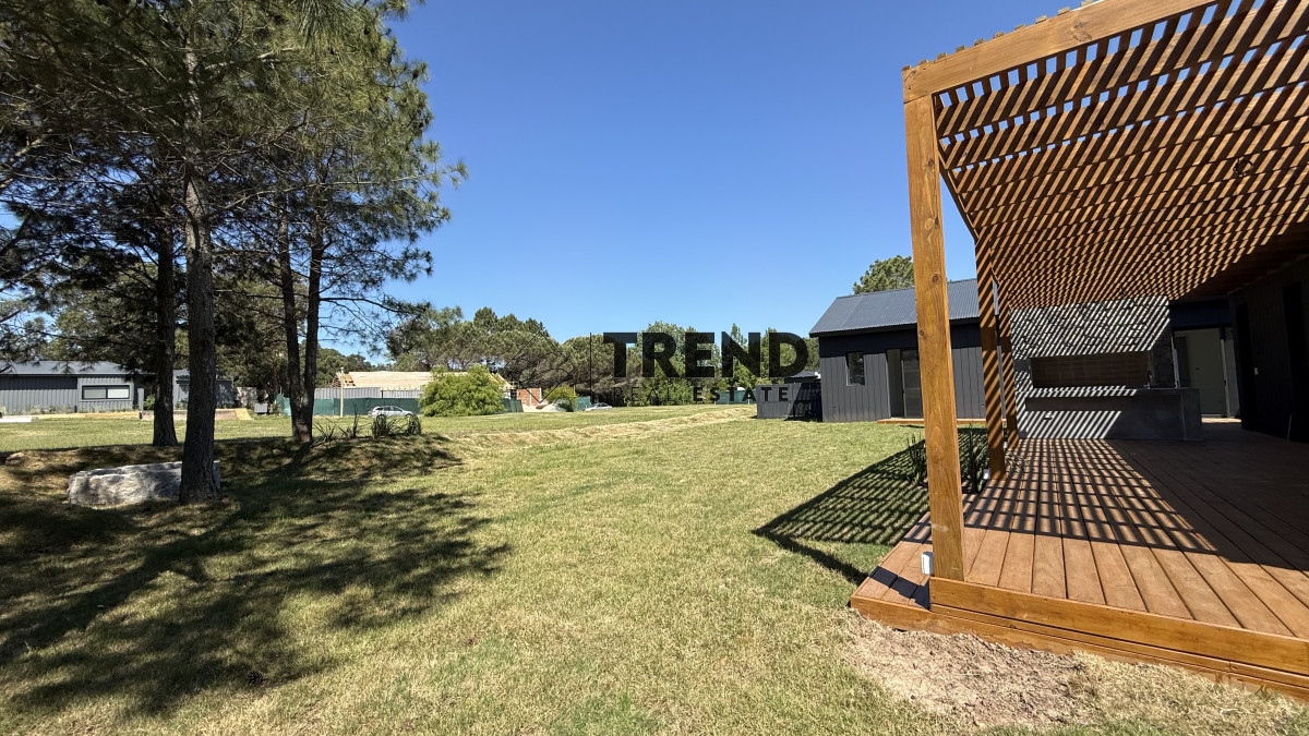 Casa ID.26 - Casa en Venta en Barrio Don Miguel, 4 dormitorios 