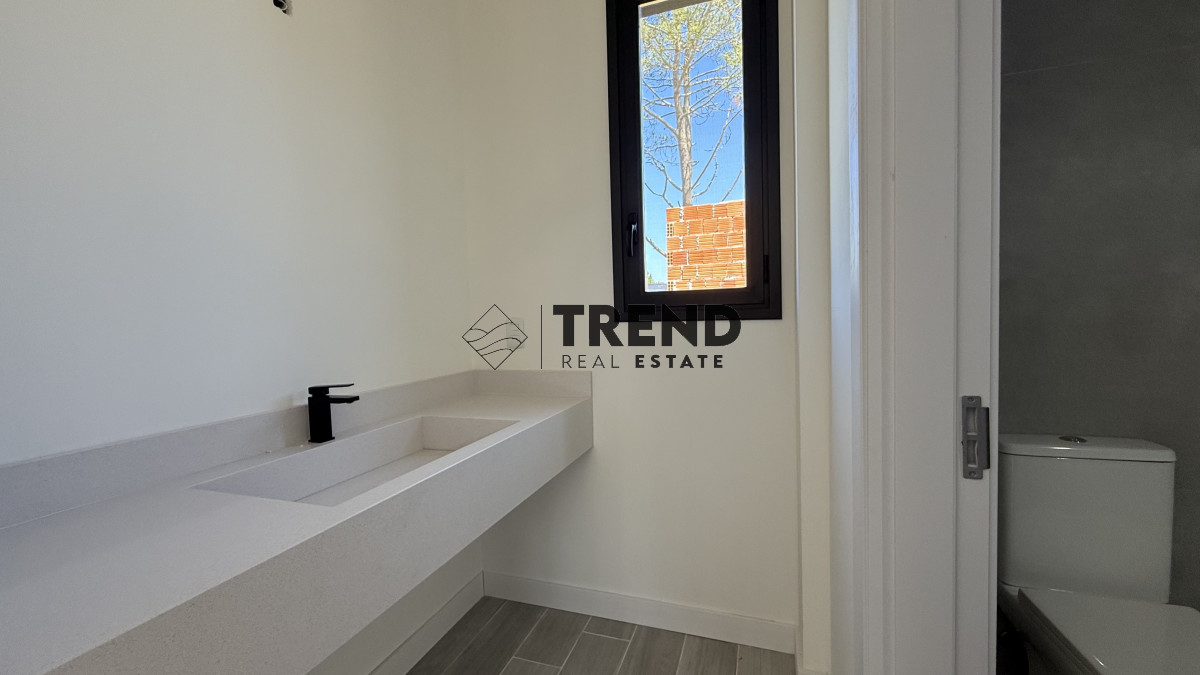 Casa ID.26 - Casa en Venta en Barrio Don Miguel, 4 dormitorios 