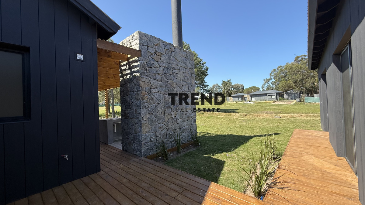 Casa ID.26 - Casa en Venta en Barrio Don Miguel, 4 dormitorios 