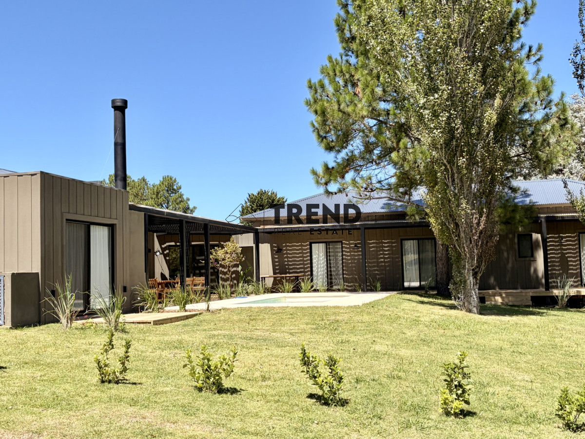 Casa en Don Miguel, 4 dorm con piscina - TRE60C