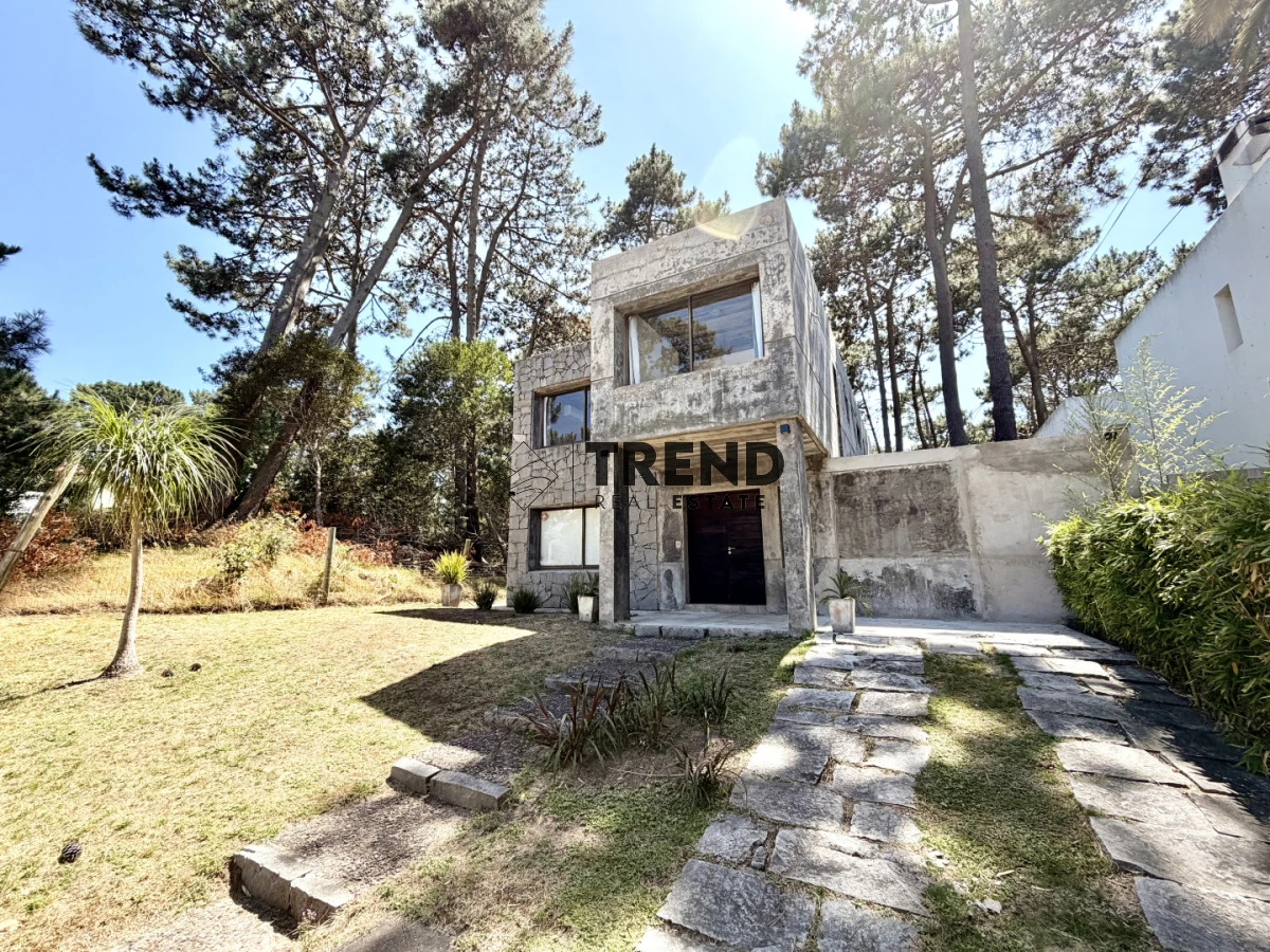 Casa ID.41 - Alquiler de Verano - Montoya, La Barra - 3 Dorm + Depencia y Piscina