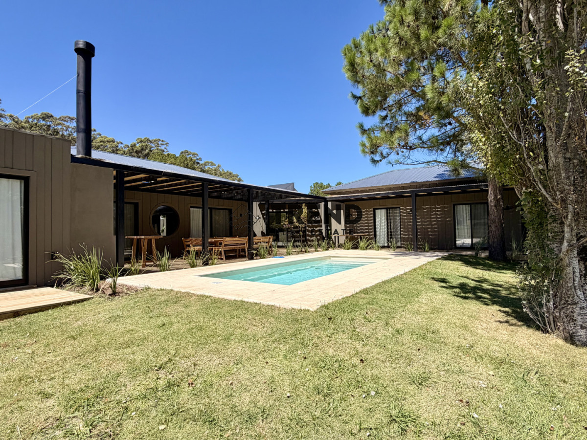 Casa ID.60 - Casa en Don Miguel, 4 dorm con piscina