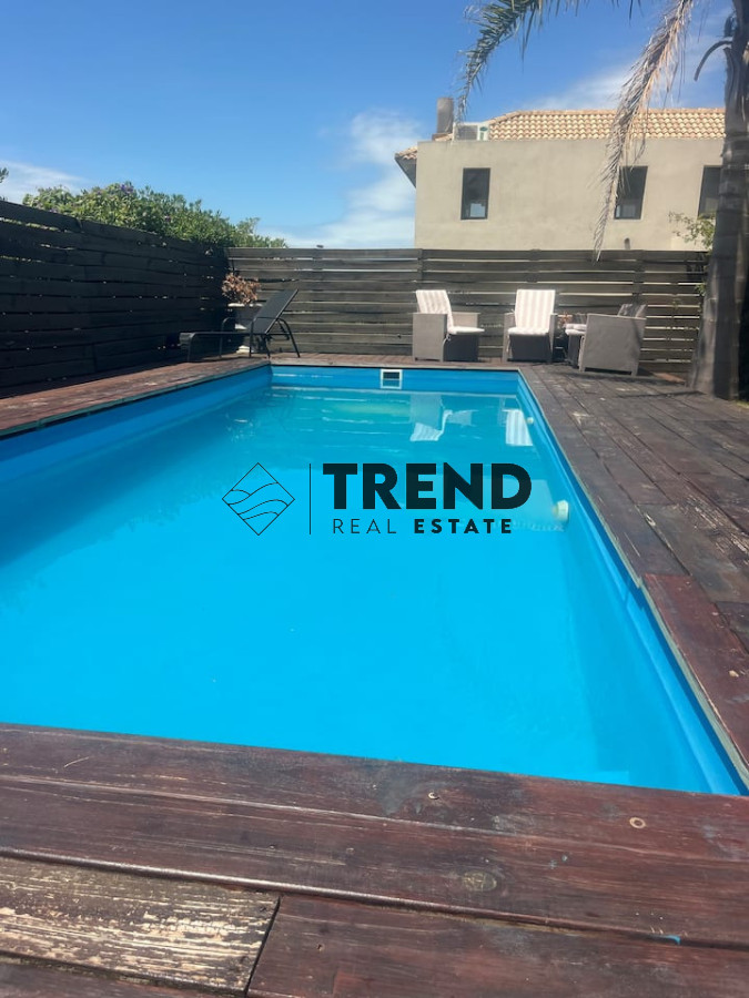 Casa ID.73 - Casa de 4 Dormitorios con Piscina en Montoya - La Barra