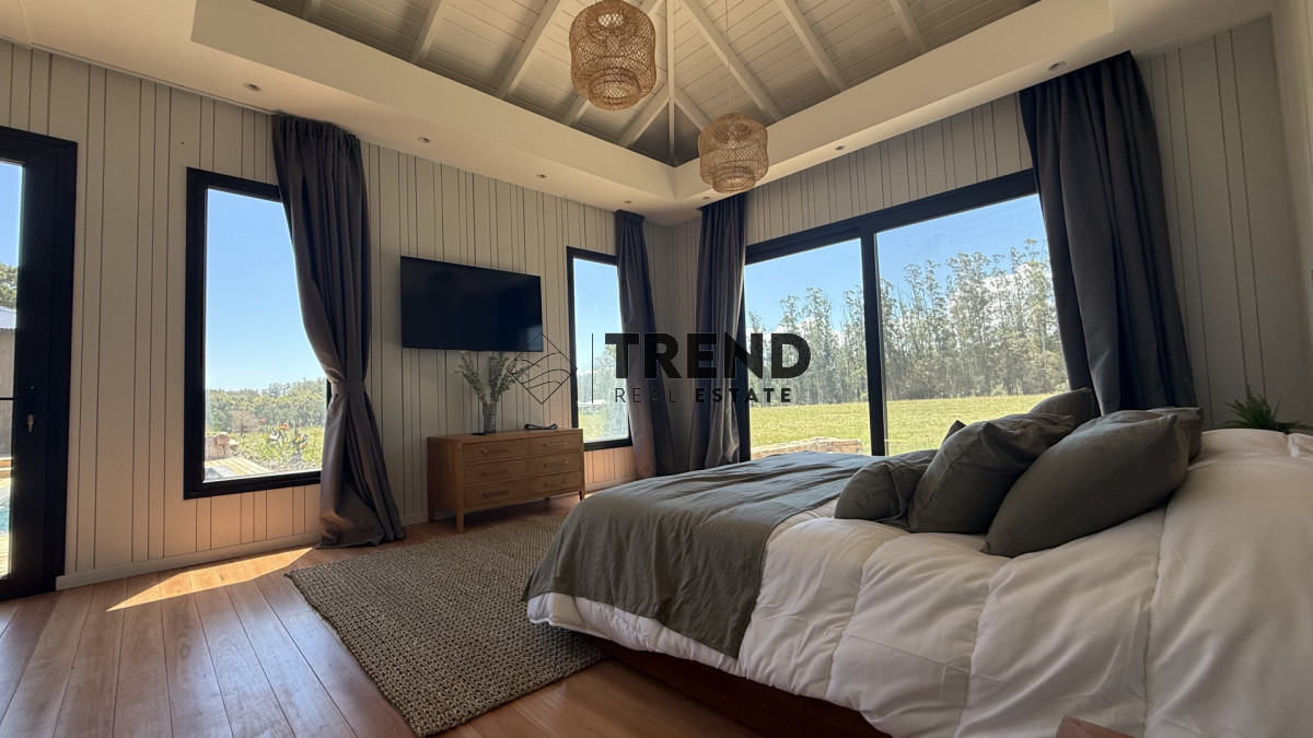 Casa ID.49 - Espectacular casa en Puerto Quetzal 4 dormitorios