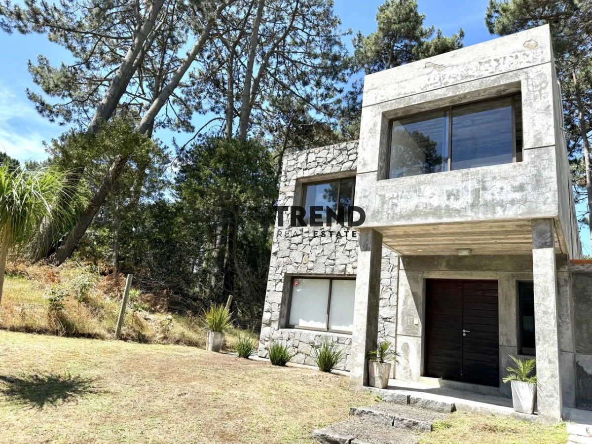 Casa ID.41 - Alquiler de Verano - Montoya, La Barra - 3 Dorm + Depencia y Piscina