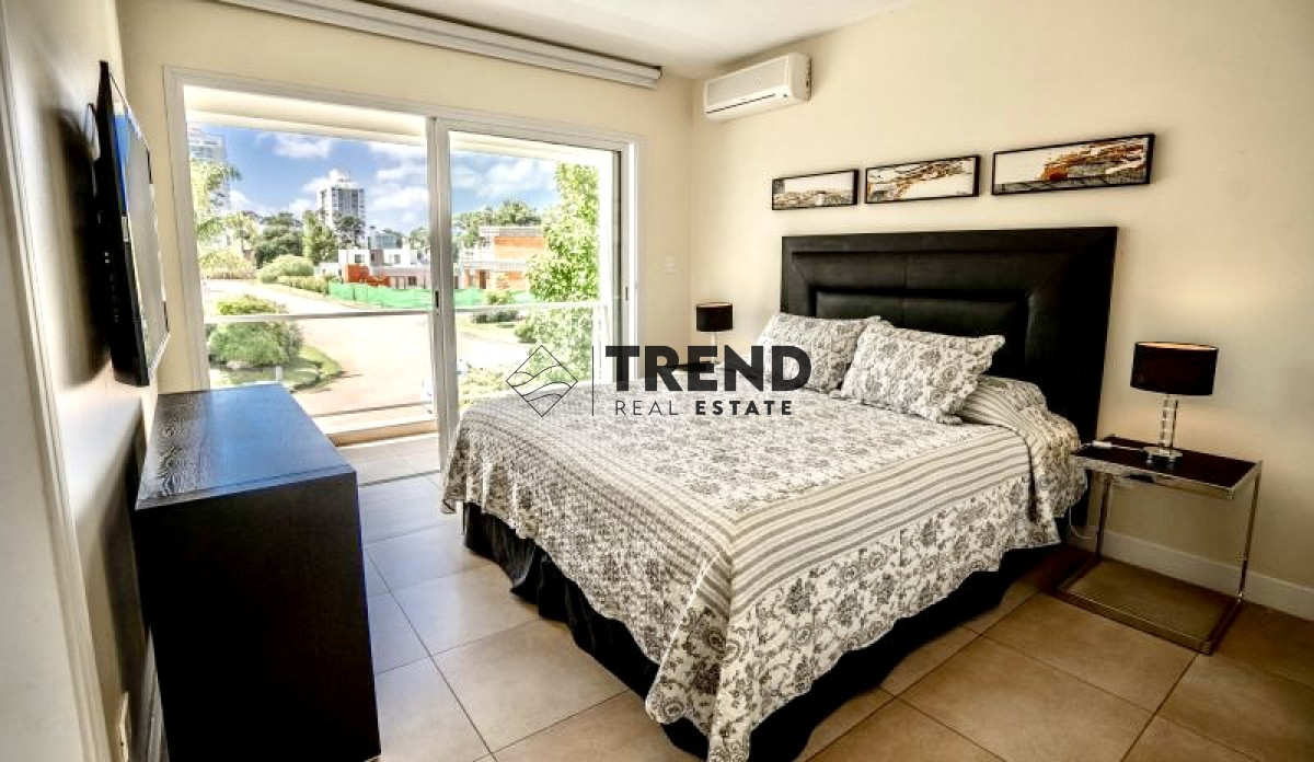 Casa ID.24 - Casa en Venta en Boulevard Park Punta del Este