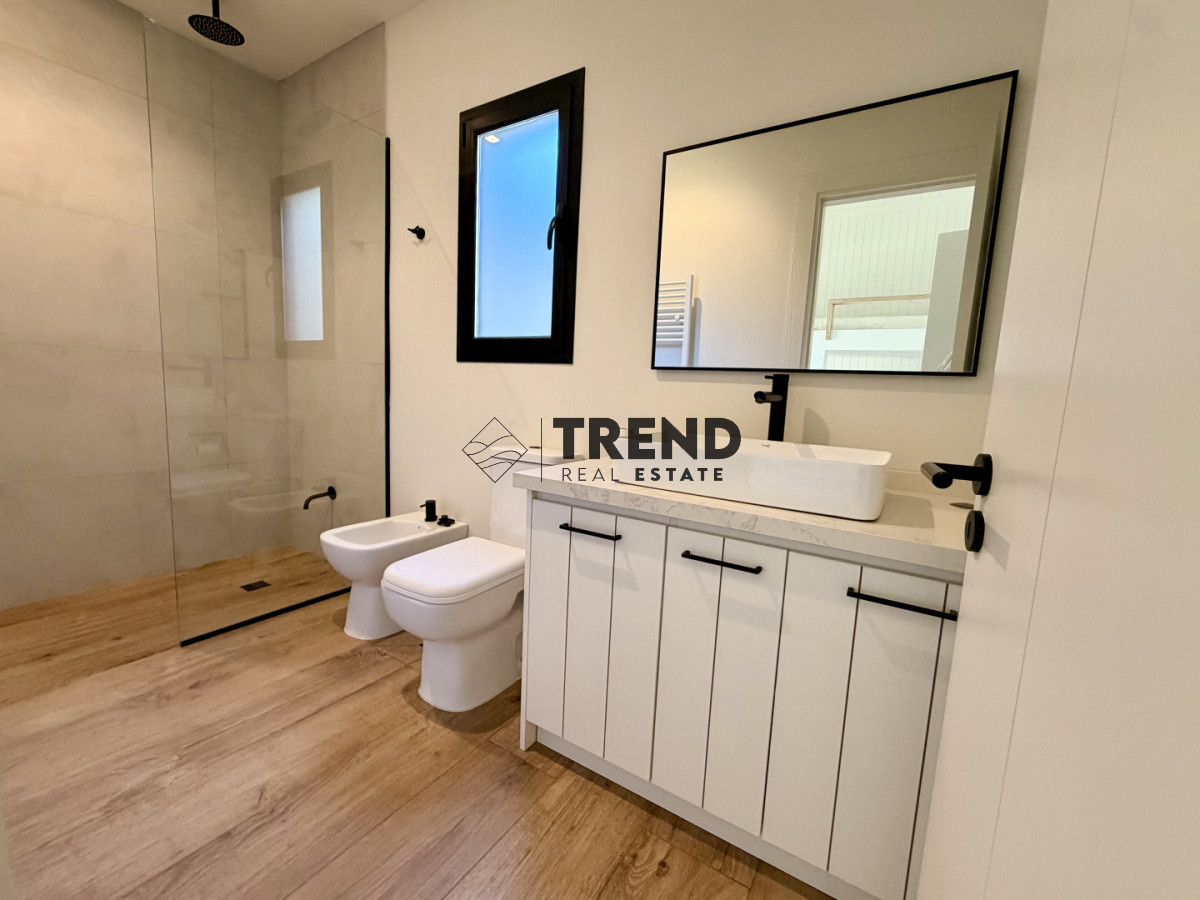 Casa ID.60 - Casa en Don Miguel, 4 dorm con piscina