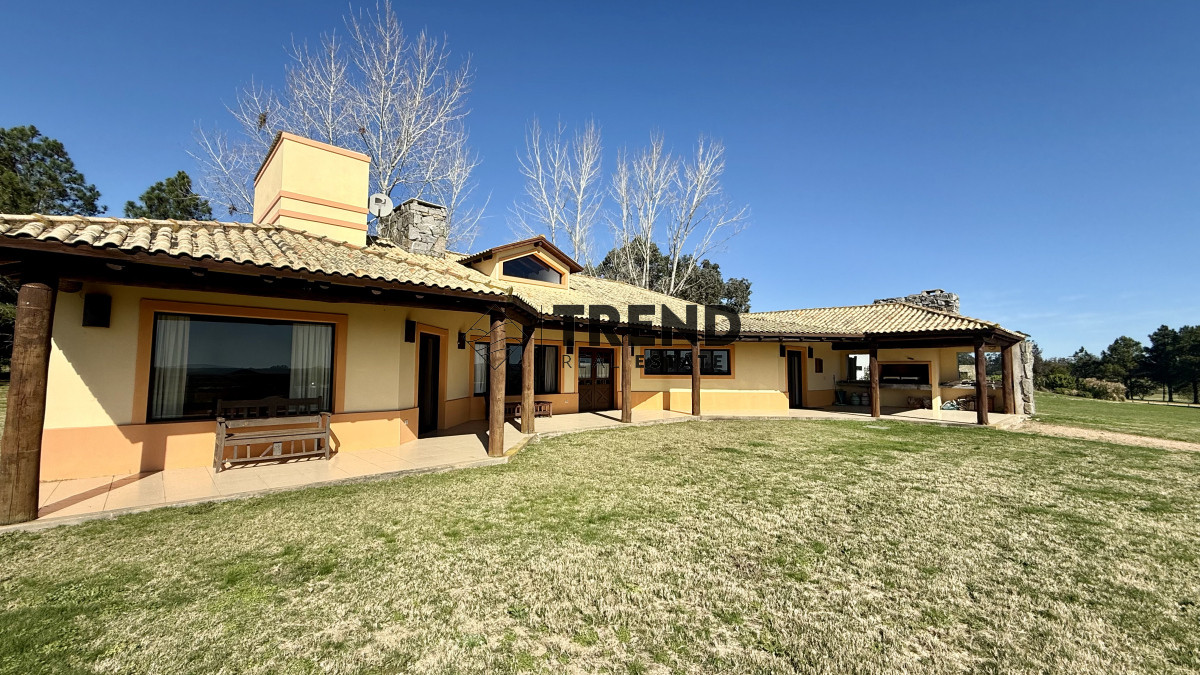 Casa ID.29 - Casa de 4 dormitorios en el Quijote en Venta