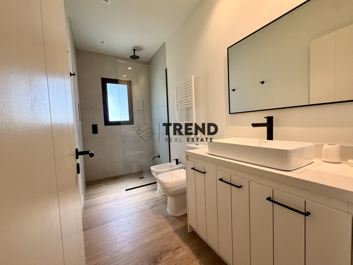 Casa ID.60 - Casa en Don Miguel, 4 dorm con piscina