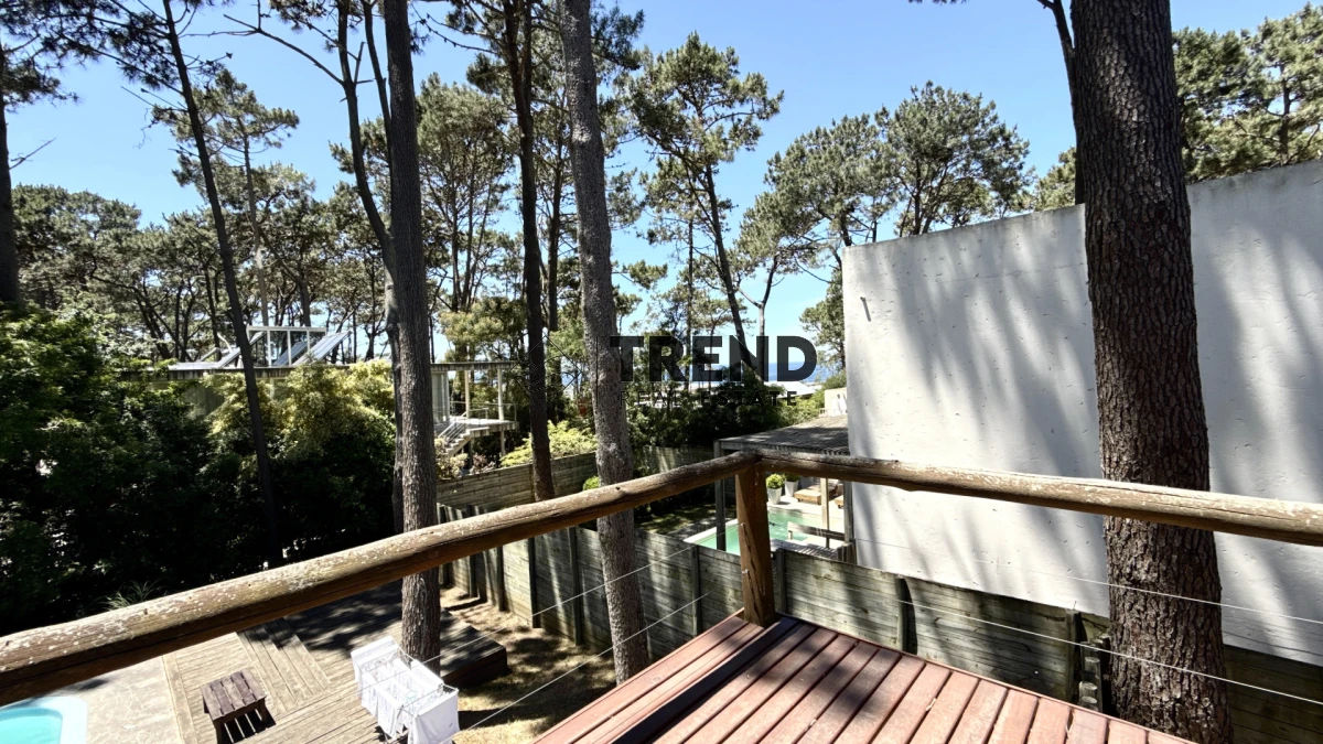 Casa ID.41 - Alquiler de Verano - Montoya, La Barra - 3 Dorm + Depencia y Piscina