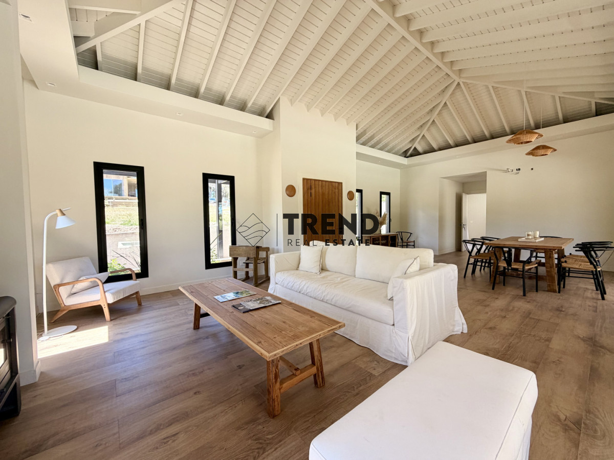 Casa ID.60 - Casa en Don Miguel, 4 dorm con piscina