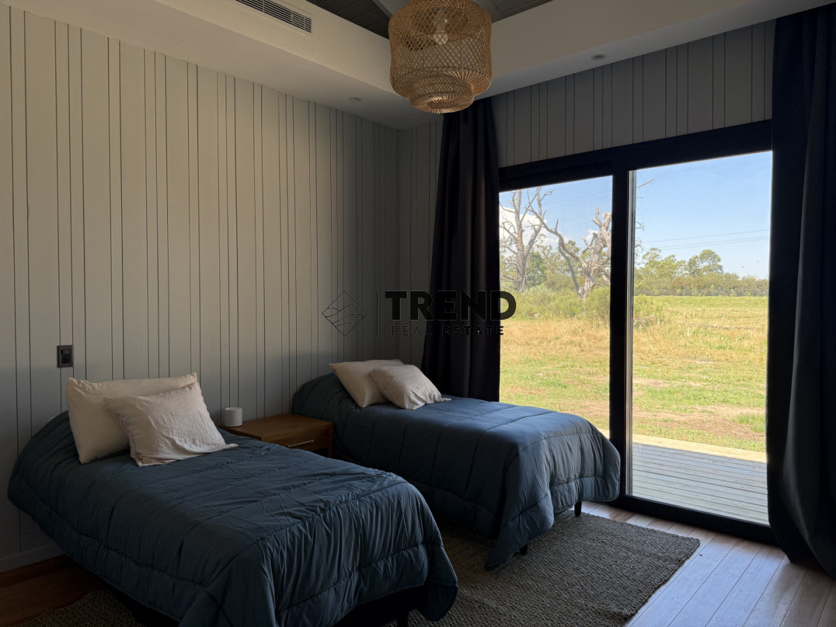 Casa ID.49 - Espectacular casa en Puerto Quetzal 4 dormitorios