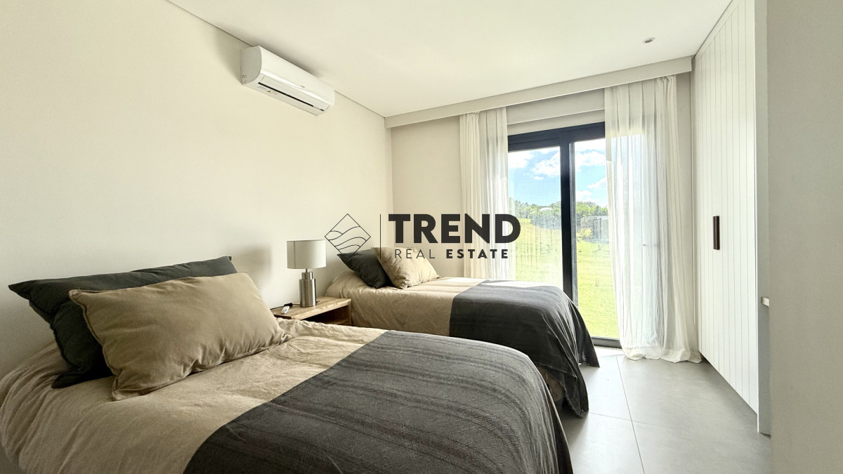 Casa ID.62 - Gran casa de 4 dormitorios en Barrio privado Pueblo Mio