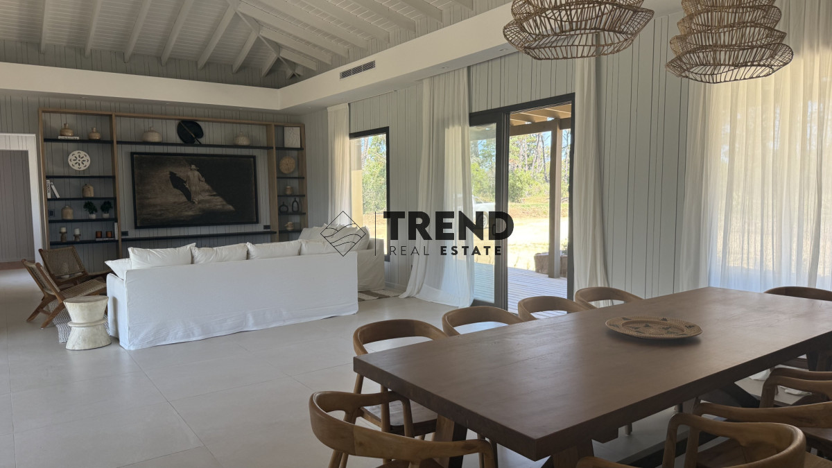 Casa ID.49 - Espectacular casa en Puerto Quetzal 4 dormitorios