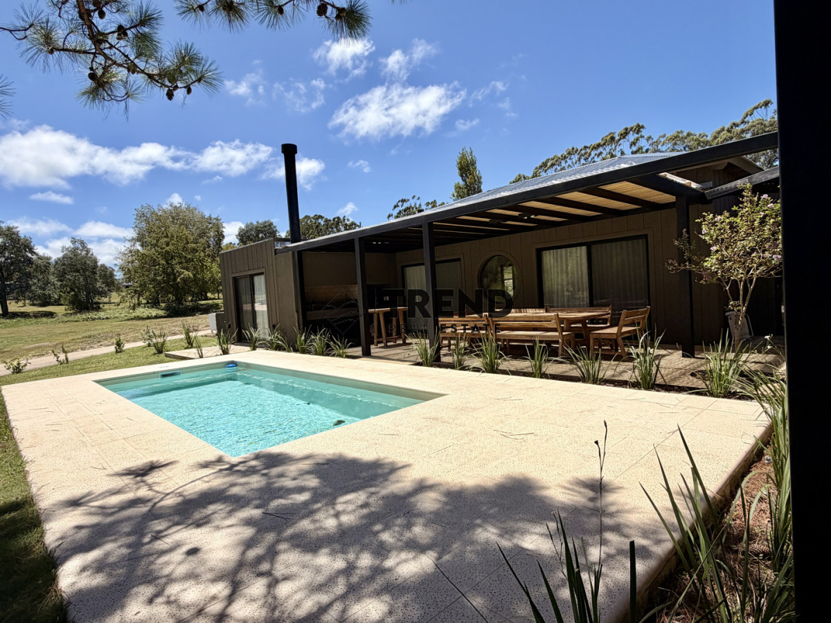 Casa ID.60 - Casa en Don Miguel, 4 dorm con piscina