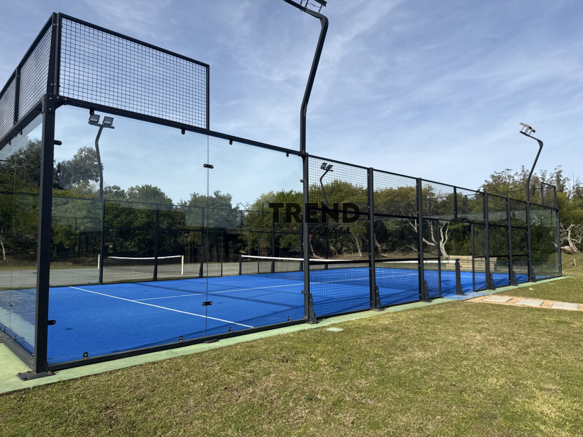 Casa ID.62 - Gran casa de 4 dormitorios en Barrio privado Pueblo Mio