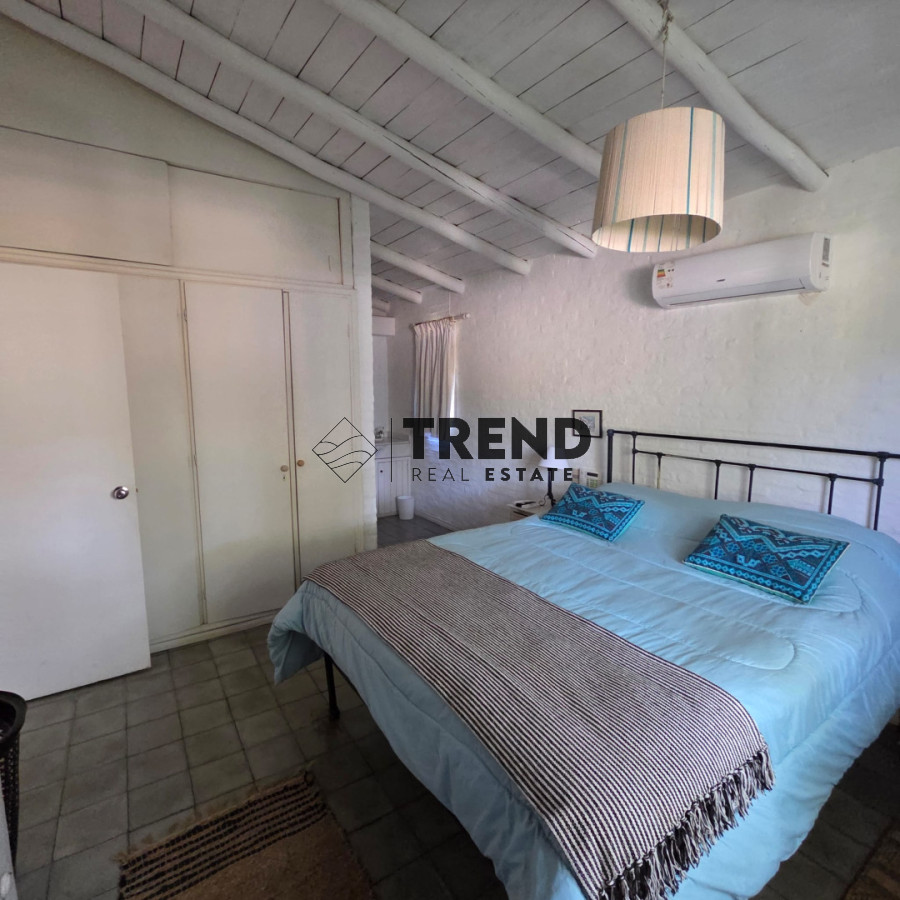 Casa ID.75 - Casa de 3 Dorm + dependencia de servicio, piscina climatizada  en La Barra