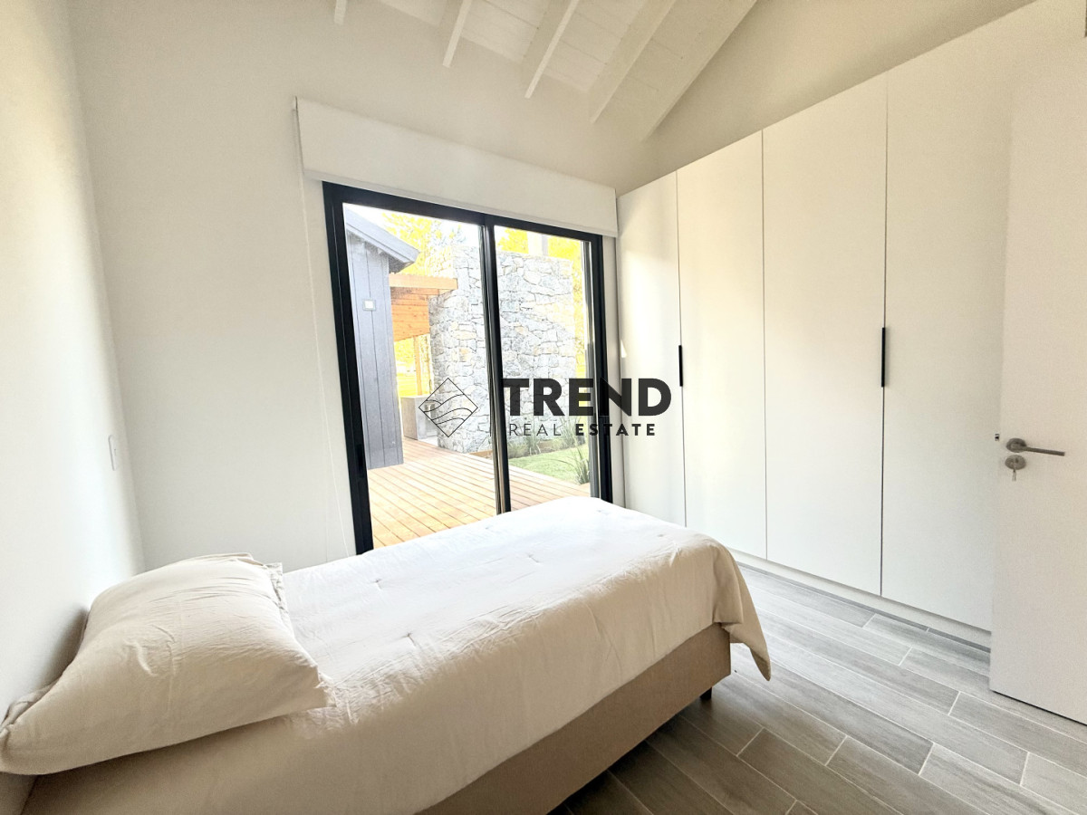 Casa ID.26 - Casa en Venta en Barrio Don Miguel, 4 dormitorios 