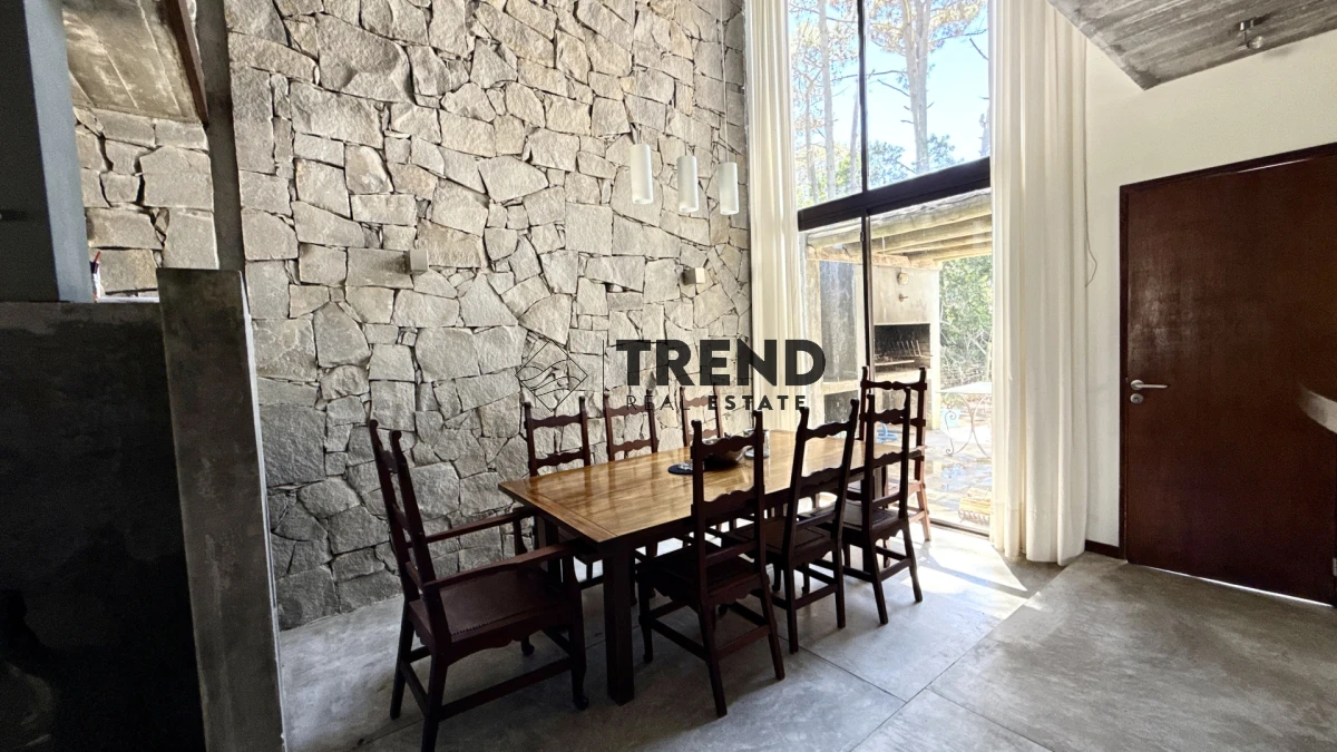 Casa ID.41 - Alquiler de Verano - Montoya, La Barra - 3 Dorm + Depencia y Piscina