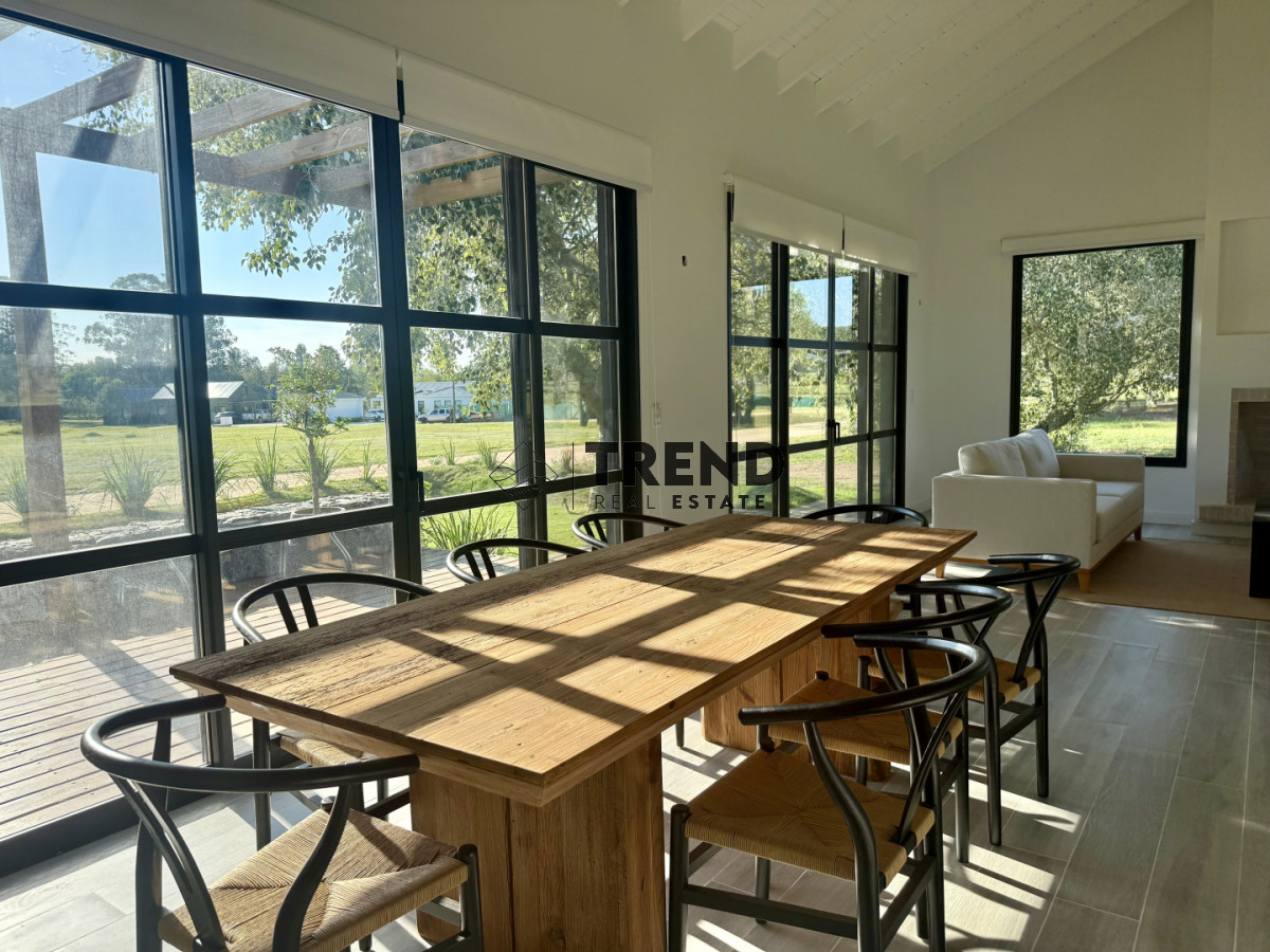 Casa ID.26 - Casa en Venta en Barrio Don Miguel, 4 dormitorios 