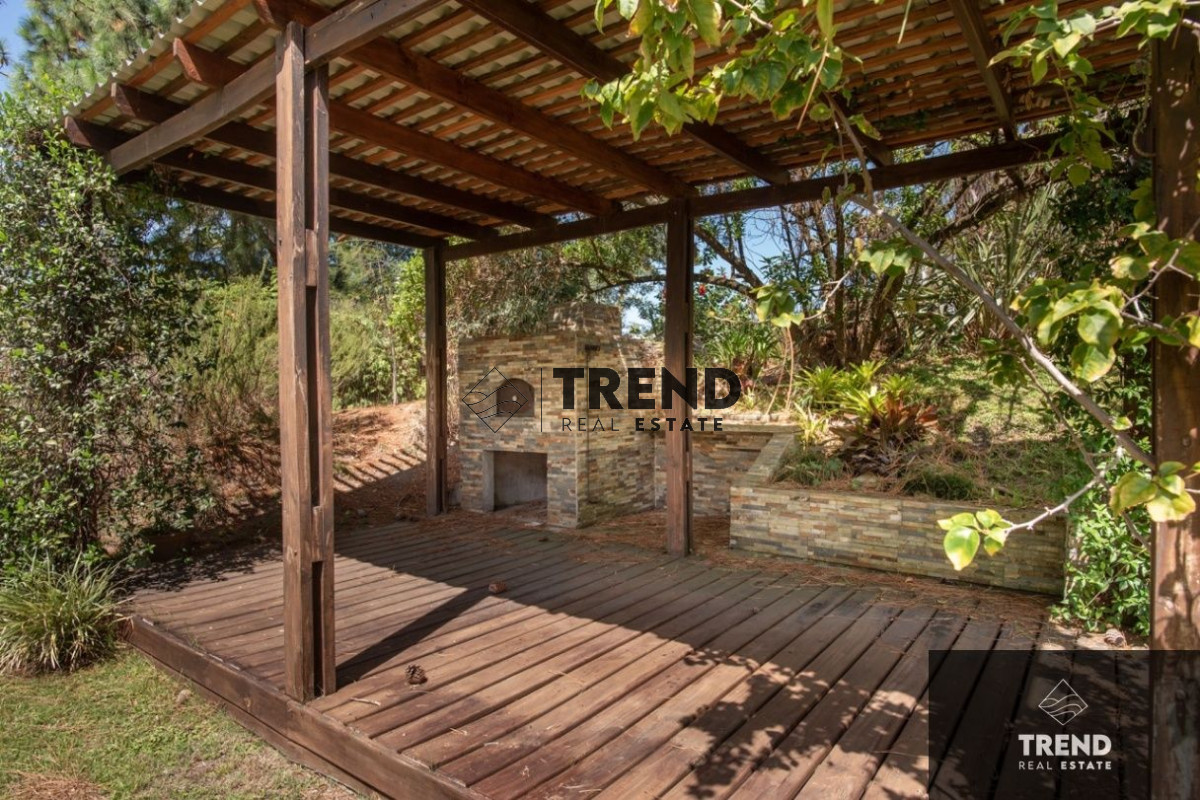 Casa ID.2 - Gran Casa en  Barrio Privado La Residence
