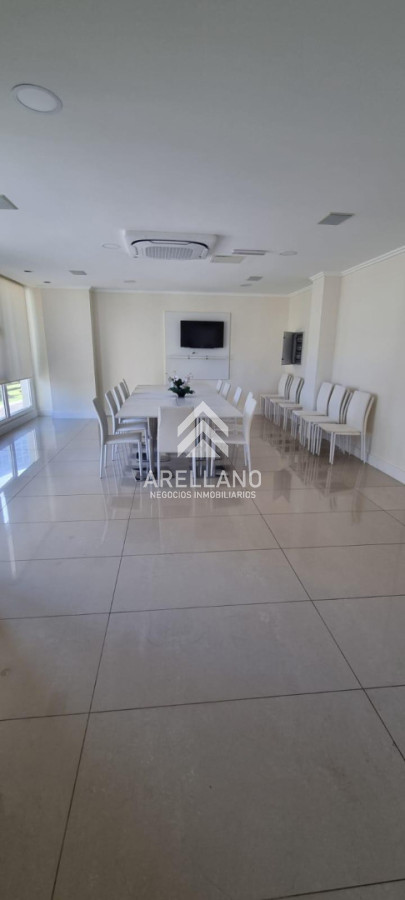 Apartamento ID.5751 - Venta apartamento a 200 mts del mar con todos los servicios 