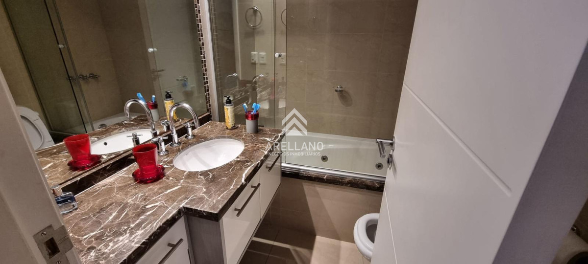 Apartamento ID.5751 - Venta apartamento a 200 mts del mar con todos los servicios 