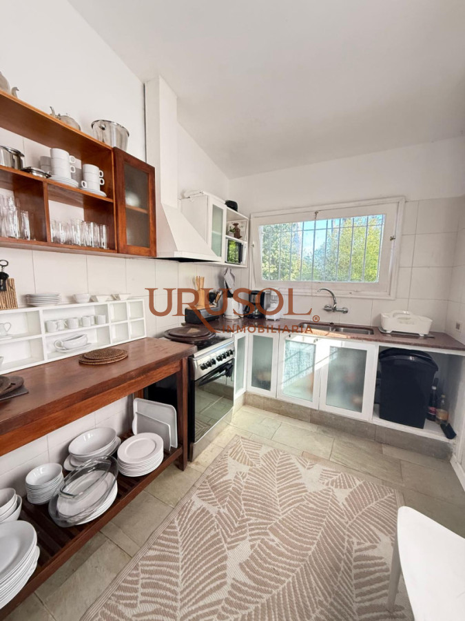 Casa ID.153 - Se alquila anual , hermosa casa en San Rafael 