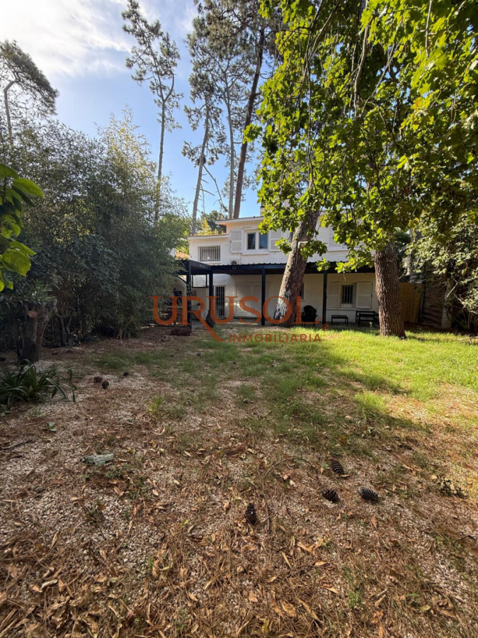 Casa ID.153 - Se alquila anual , hermosa casa en San Rafael 