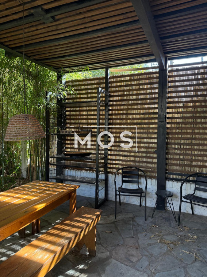 Casa ID.3385 - Se alquila anual , hermosa casa en San Rafael 
