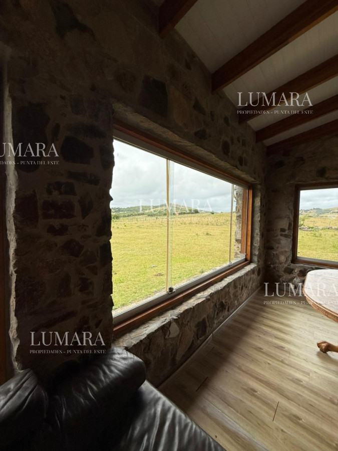 Chacra ID.2967 - Insuperable!!!  chacra 33 hás con  costa al arroyo Aiguá