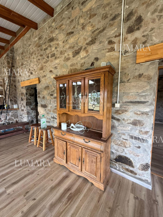 Chacra ID.2967 - Insuperable!!!  chacra 33 hás con  costa al arroyo Aiguá