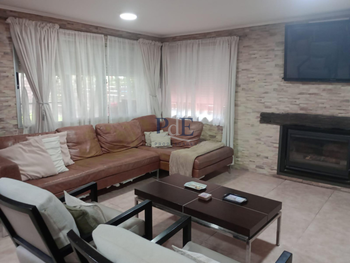 Casa en Sauce de Portezuelo, Punta Ballena. 4 dormitorios, terreno de 580 m² - Imagen 4