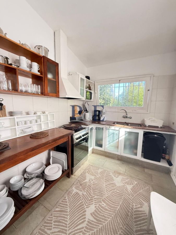 Se alquila anual , hermosa casa en San Rafael  - Imagen 14