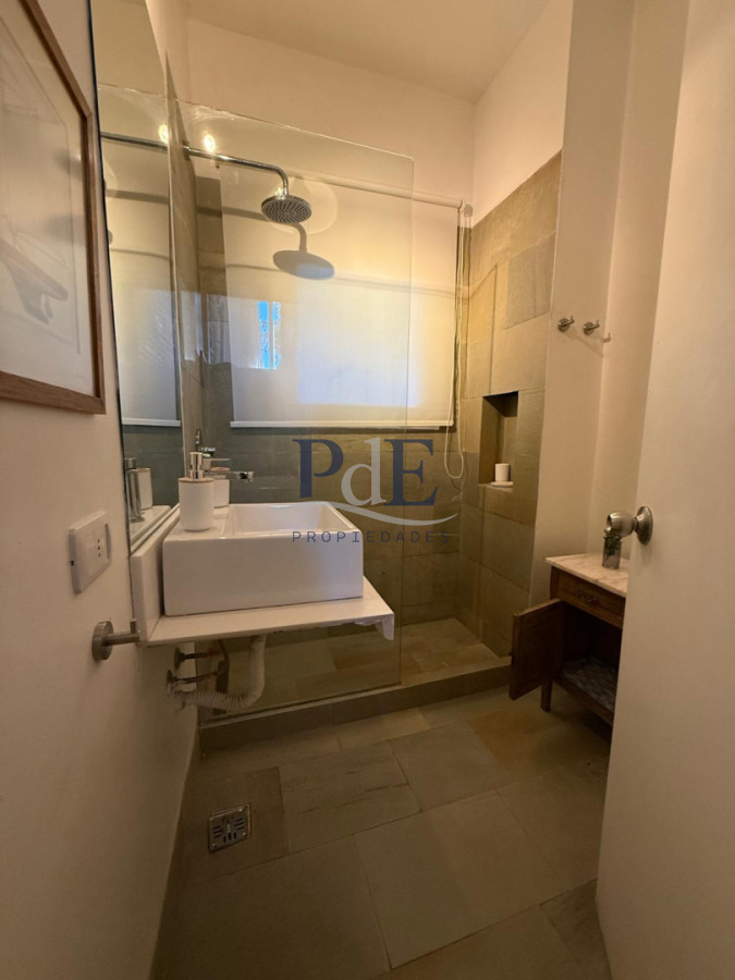 Se alquila anual , hermosa casa en San Rafael  - Imagen 27