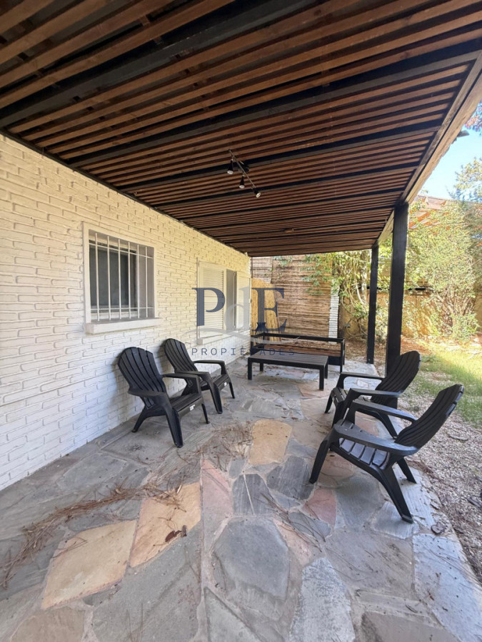 Se alquila anual , hermosa casa en San Rafael  - Imagen 7