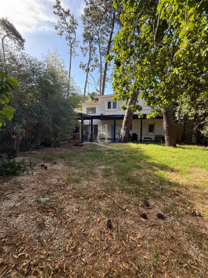 Se alquila anual , hermosa casa en San Rafael  - Imagen 3