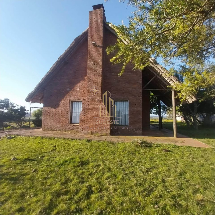 Campo Ref.97 - Chacra de 28 hectáreas con Casa en Paso Dutra - Maldonado