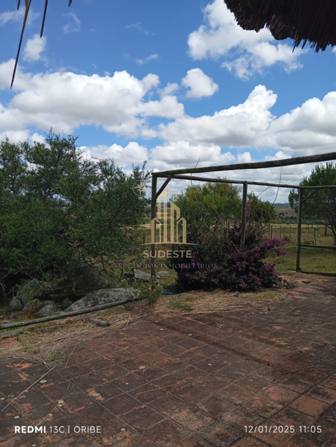 Campo Ref.97 - Chacra de 28 hectáreas con Casa en Paso Dutra - Maldonado